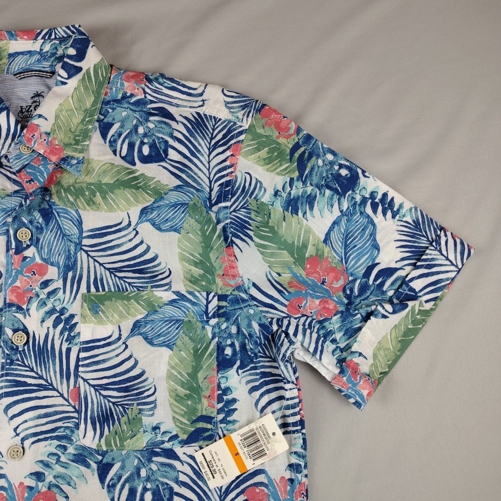 IZOD Saltwater Short Sleeve Button Down Shirt Mens S Blue Tropical Floral NWT - Picture 6 of 16
